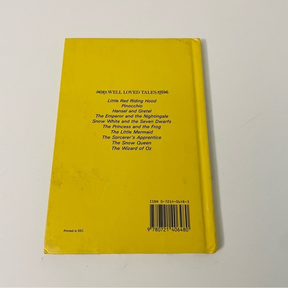 Vintage Well Loved Tales Snow White and The Little Mermaid Books - Picture 13 of 16